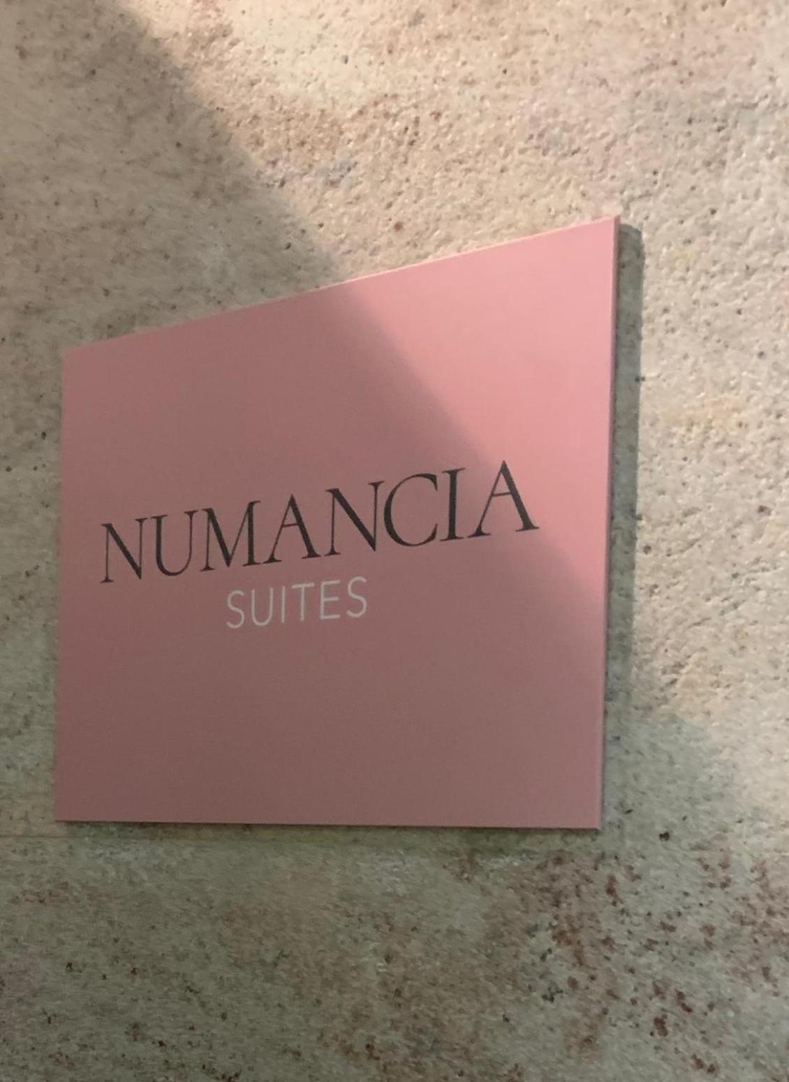 Numancia Apartment *